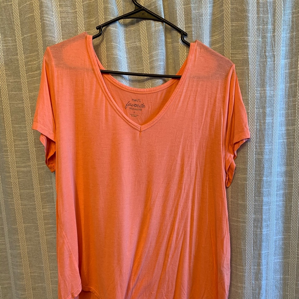 Short sleeve rue tee